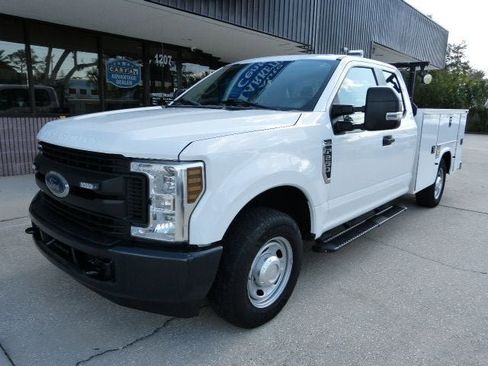 Used 2019 Ford F250 XL w/ Power Equipment Group image 2