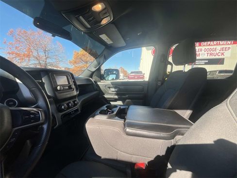 Used 2024 RAM 1500 Tradesman w/ Night Edition image 10