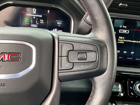 Used 2024 GMC Sierra 2500 AT4X image 21
