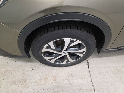 Used 2020 Subaru Outback Touring XT image 2
