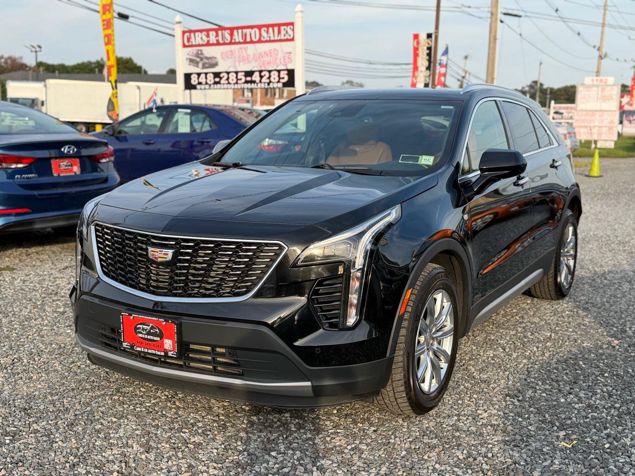 Used 2019 Cadillac XT4 Premium Luxury AWD/4WD image 3