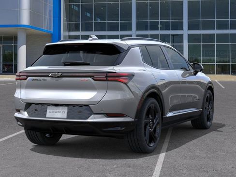 New 2025 Chevrolet Equinox EV RS image 4