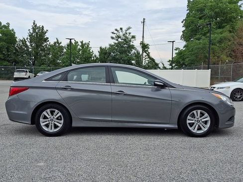 Used 2014 Hyundai Sonata GLS w/ Popular Equipment Group 2 FWD image 10