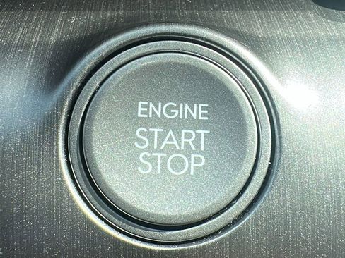 Used 2025 Hyundai Kona SEL image 23