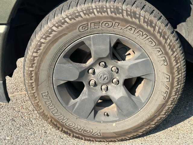 Used 2020 RAM 1500 Big Horn AWD/4WD image 18