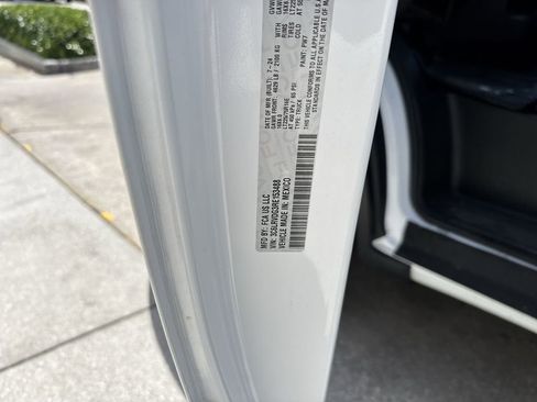 Used 2024 RAM ProMaster 2500 w/ Convenience Group FWD image 57