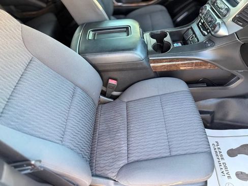 Used 2018 Chevrolet Tahoe 4WD image 36