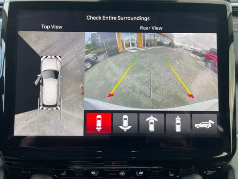 New 2024 Jeep Grand Cherokee Limited 4xe w/ Luxury Tech Group II image 23