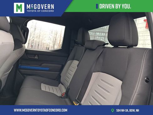 Used 2025 Toyota Tacoma TRD Sport image 21