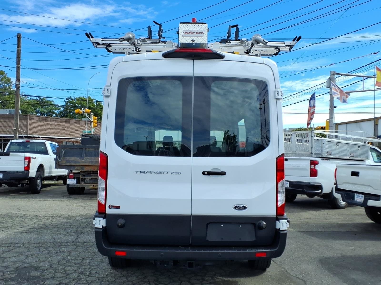 Used 2019 Ford Transit 250 148 Medium Roof w/ Exterior Upgrade Package RWD image 6