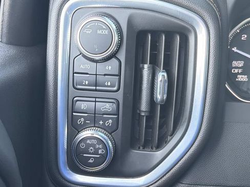 Used 2022 GMC Sierra 1500 AT4 AWD/4WD image 25