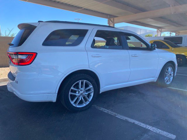 Used 2023 Dodge Durango GT RWD image 3