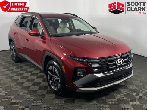 Used 2025 Hyundai Tucson SEL FWD image 1