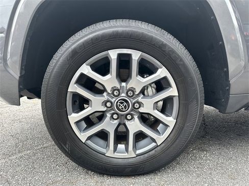 Used 2024 Toyota Tundra 1794 Edition image 29
