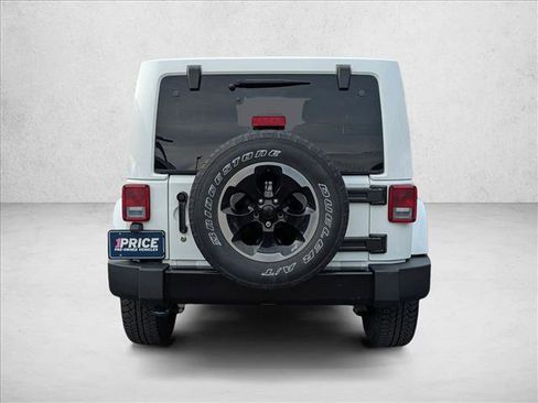 Used 2014 Jeep Wrangler Polar Edition image 7
