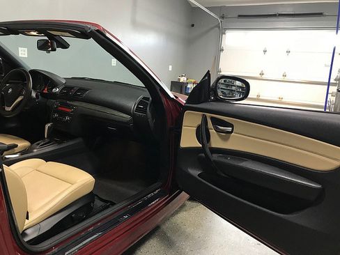 Used 2013 BMW 128i Convertible RWD image 20