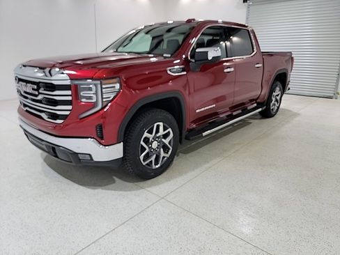 Used 2026 GMC Sierra 1500 SLT w/ SLT Premium Plus Package AWD/4WD image 1