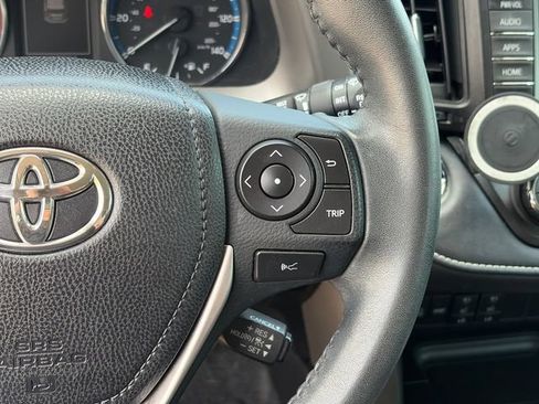 Used 2017 Toyota RAV4 Limited AWD/4WD image 22