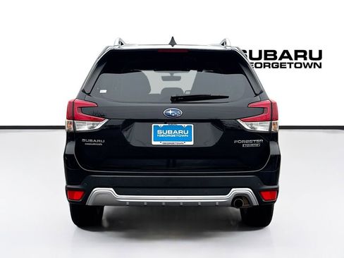 Used 2024 Subaru Forester Touring image 6
