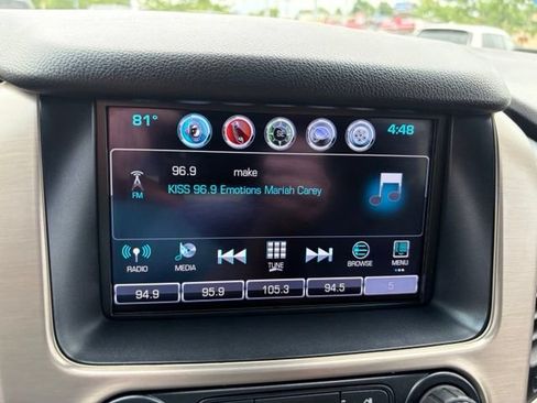 Used 2017 GMC Yukon Denali w/ Open Road Package AWD/4WD image 23