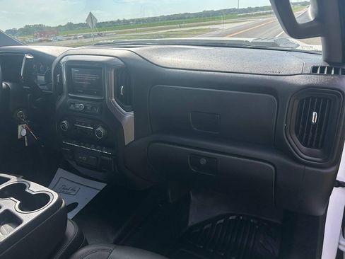Used 2023 Chevrolet Silverado 2500 W/T w/ WT Convenience Package AWD/4WD image 19
