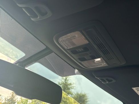 Used 2017 Honda Civic EX-L image 27