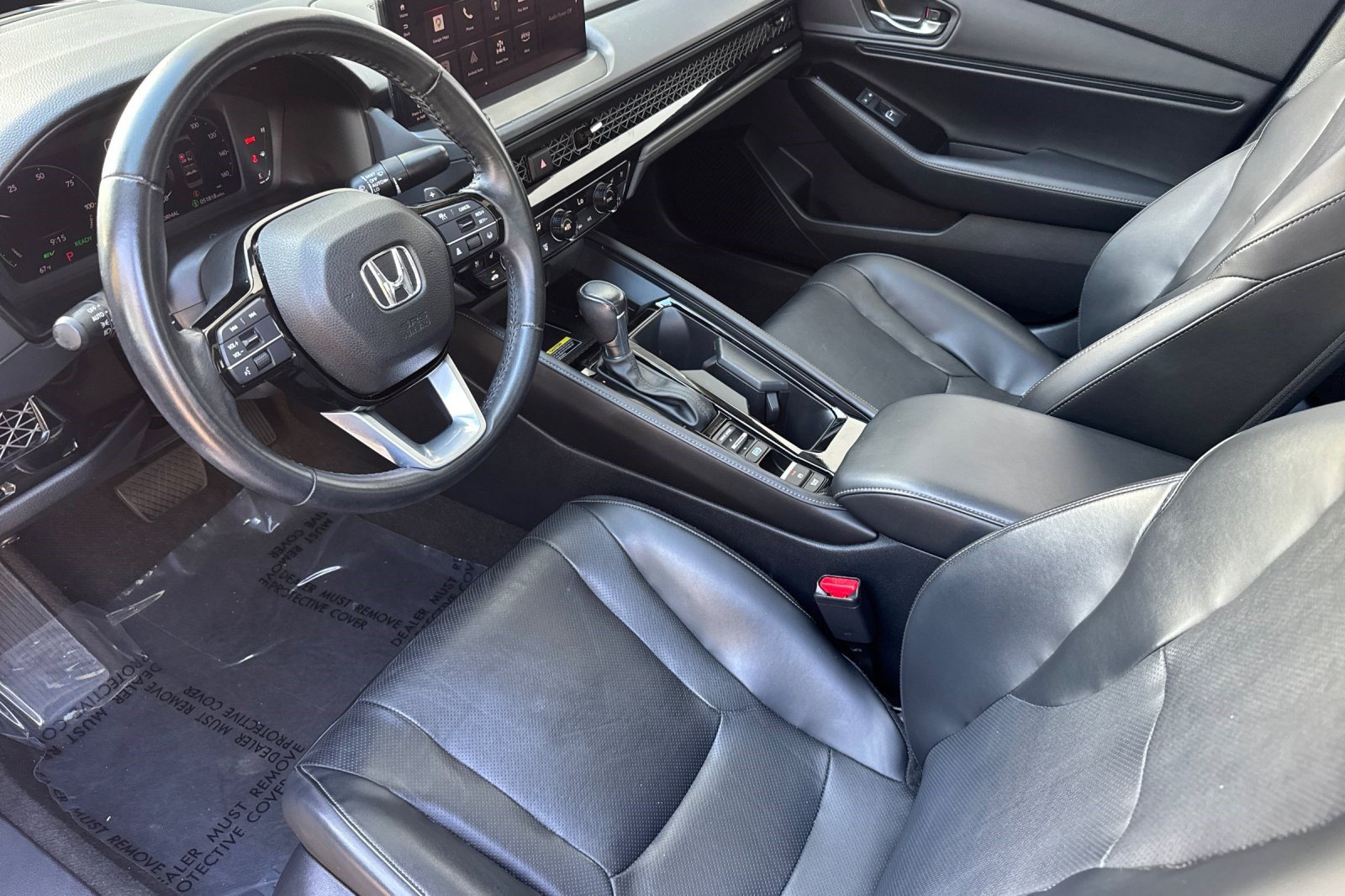 Used 2024 Honda Accord Touring image 4