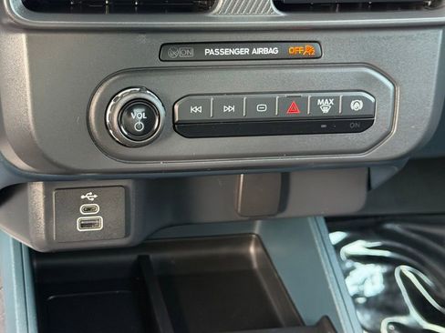 Used 2025 Ford Maverick XL image 25