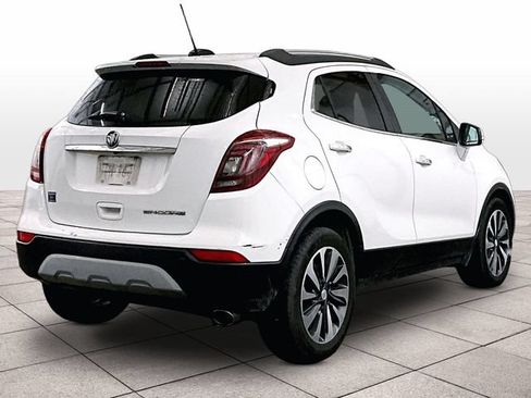 Used 2019 Buick Encore Essence FWD image 11