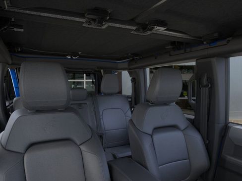 New 2025 Ford Bronco Big Bend w/ Black Diamond Package image 12