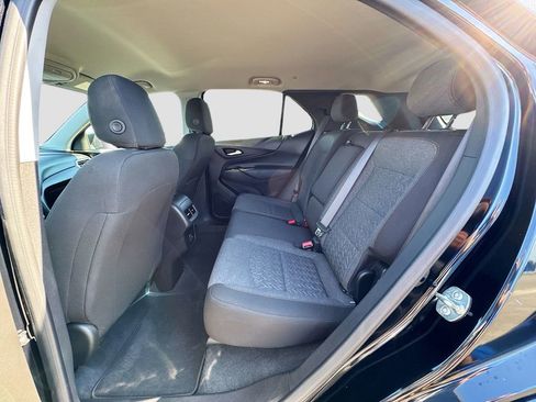 Used 2024 Chevrolet Equinox LT FWD image 25