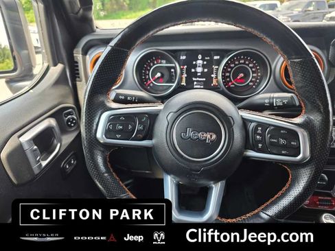 Used 2021 Jeep Gladiator Mojave AWD/4WD image 21