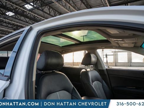 Used 2020 Kia Optima Premium image 25