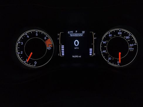 Used 2019 Jeep Cherokee Latitude w/ Popular Appearance Group AWD/4WD image 23