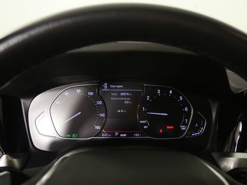 Used 2021 BMW 330i Sedan w/ Convenience Package image 18