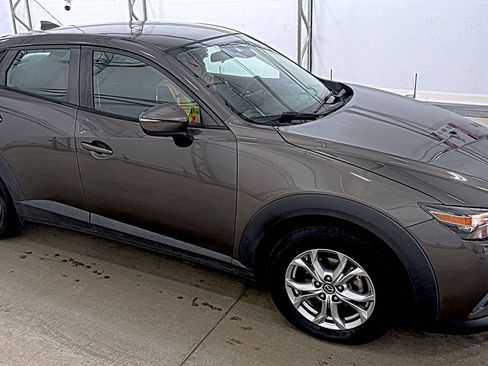 Used 2019 MAZDA CX-3 Sport FWD image 2