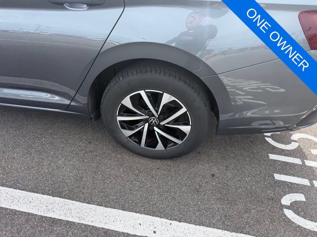 Used 2025 Volkswagen Jetta S FWD image 6