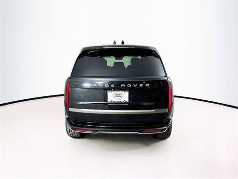 New 2026 Land Rover Range Rover SE image 6