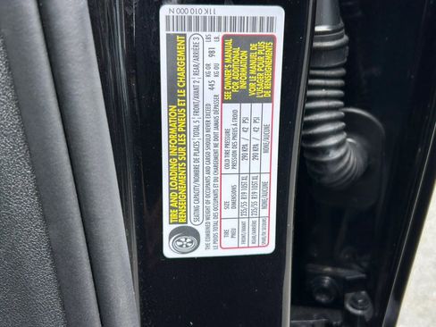 Used 2024 Volkswagen ID.4 2WD image 66