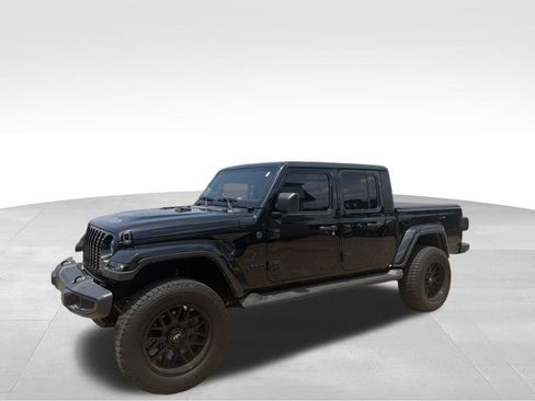 Used 2022 Jeep Gladiator Sport AWD/4WD image 2