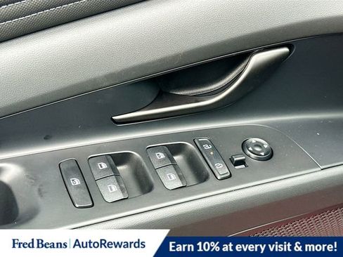 New 2026 Hyundai Elantra SEL Sport Premium FWD image 6