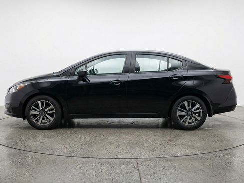 Used 2025 Nissan Versa SV FWD image 5