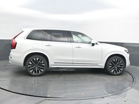 New 2026 Volvo XC90 B6 Ultra w/ Protection Package AWD/4WD image 8
