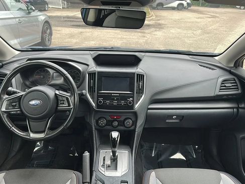 Used 2018 Subaru Crosstrek 2.0i Premium AWD/4WD image 24