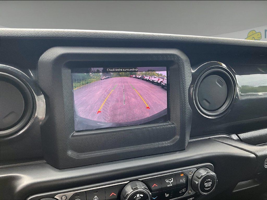 Used 2022 Jeep Wrangler Unlimited Sport AWD/4WD image 19