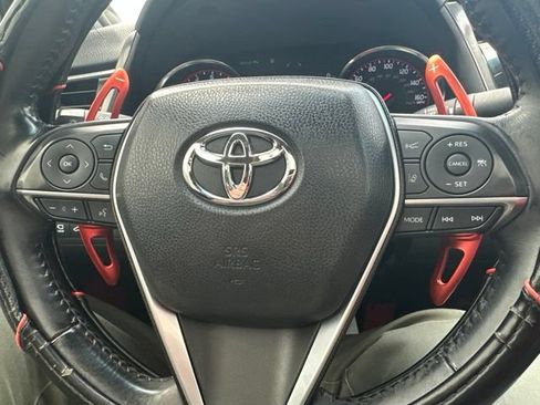 Used 2018 Toyota Camry XSE w/ Driver Assist Package FWD image 39