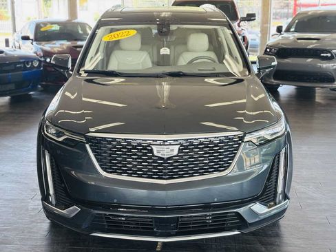 Used 2022 Cadillac XT6 Premium Luxury w/ Technology Package AWD/4WD image 18