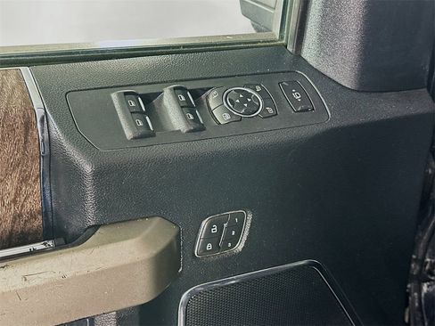 Used 2019 Ford F350 Lariat w/ Lariat Ultimate Package image 24