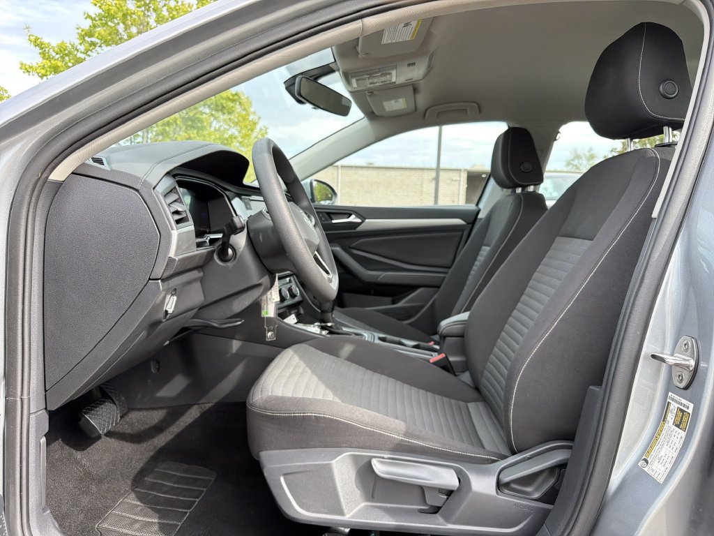Used 2023 Volkswagen Jetta S FWD image 11