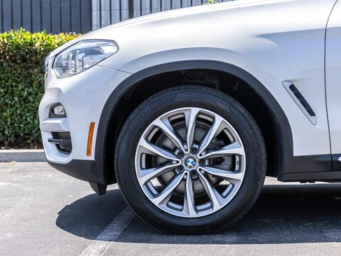 Used 2019 BMW X3 xDrive30i AWD/4WD image 4
